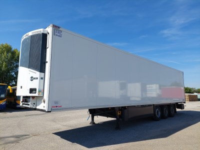 Schmitz SKO 24 Thermo King SLXi 300  tříosý
